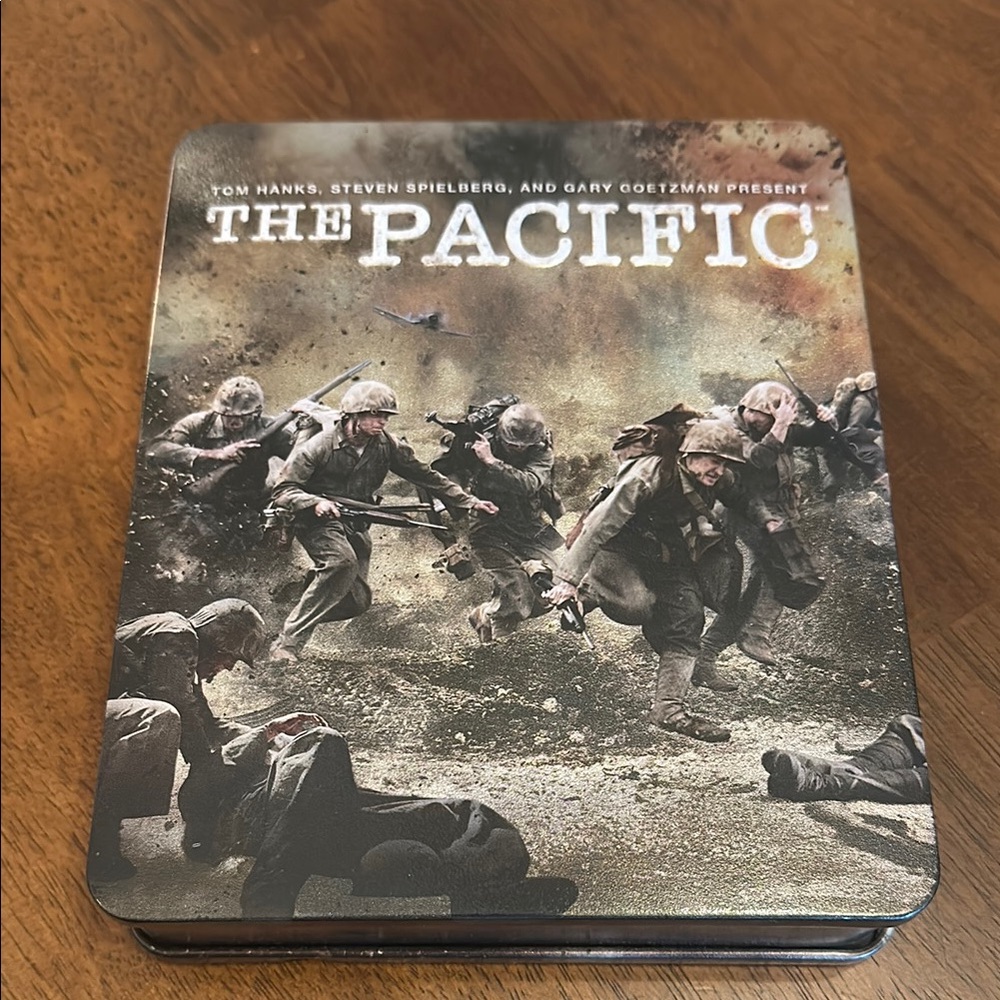 Portable DVD Player in Black and Gray